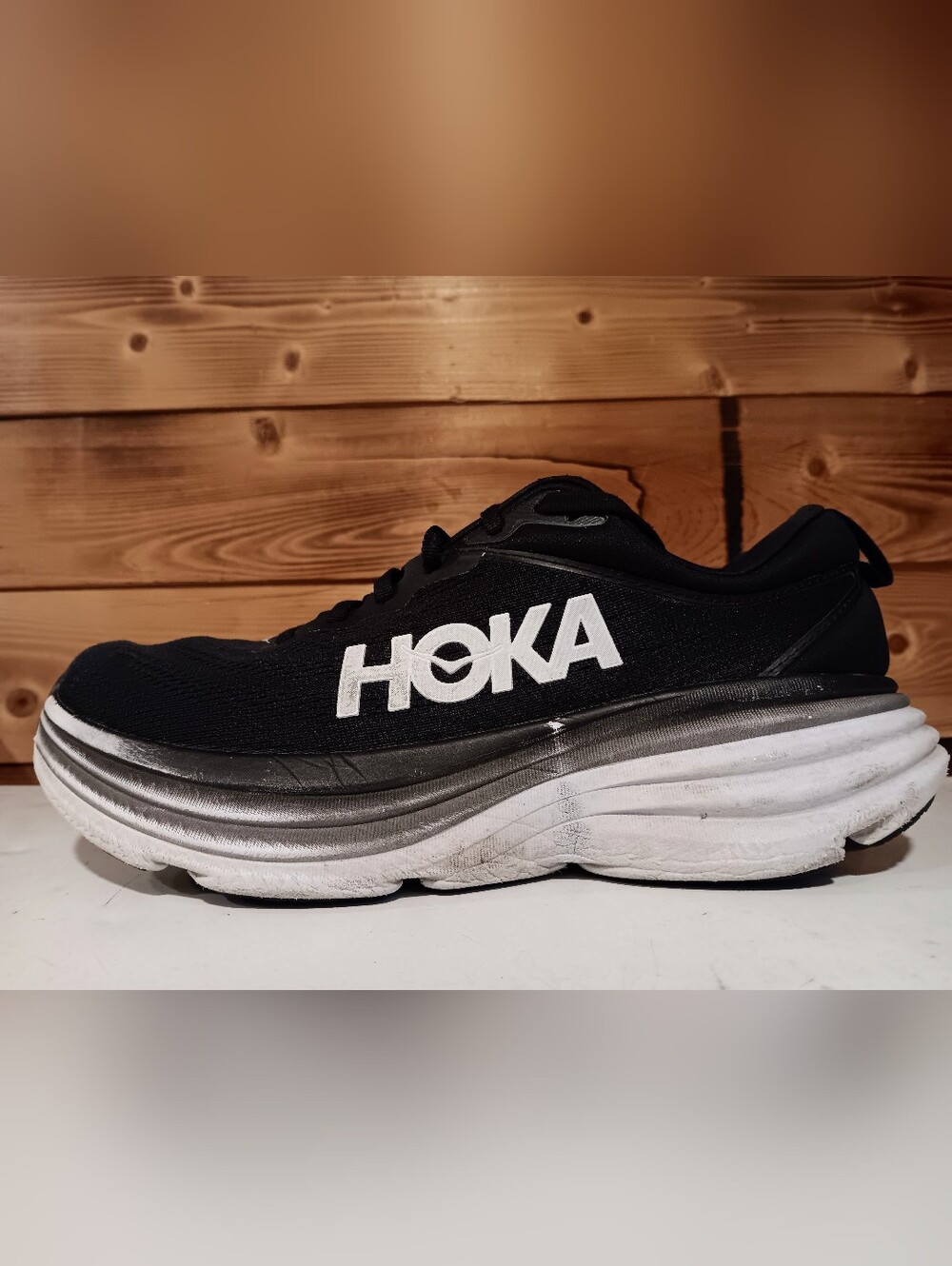 Hoka Women's 11 Athletic Shoes Bondi 8 Black